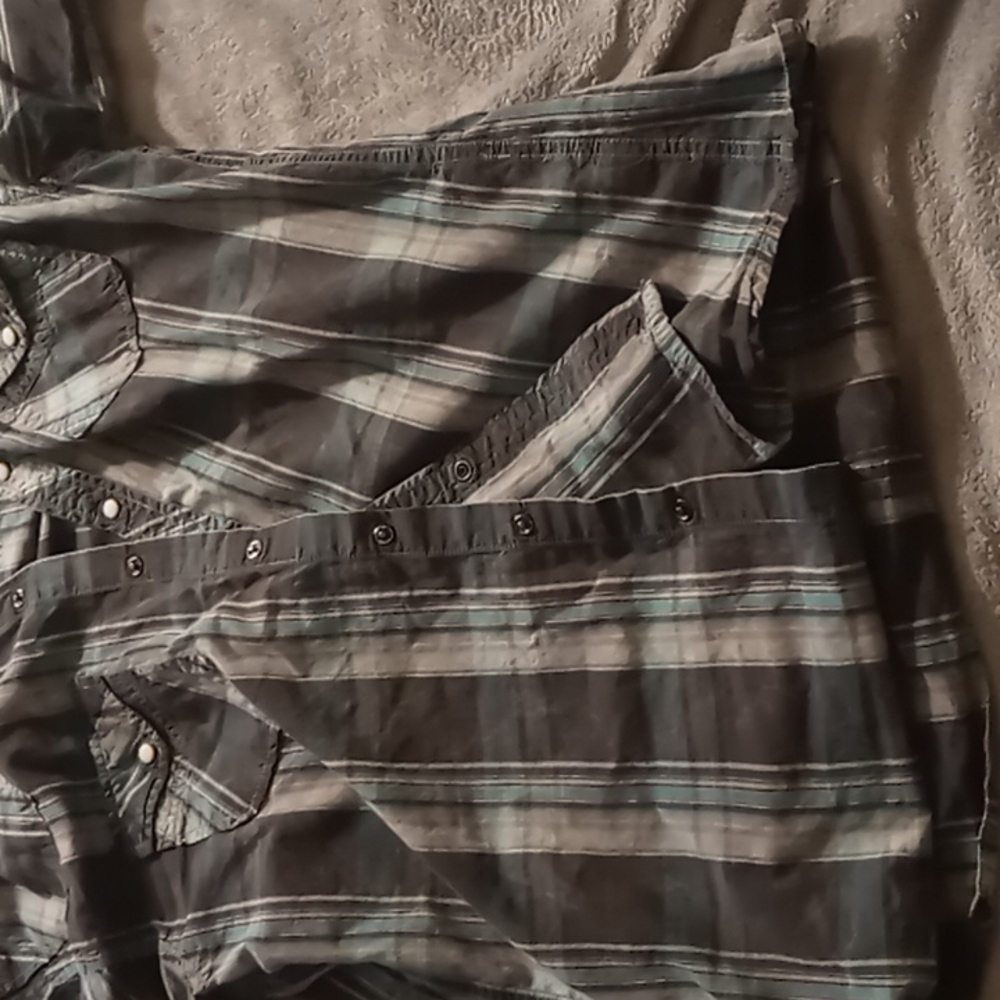 Men's XL Buckle Slim Fit Long Sleeve Shirt